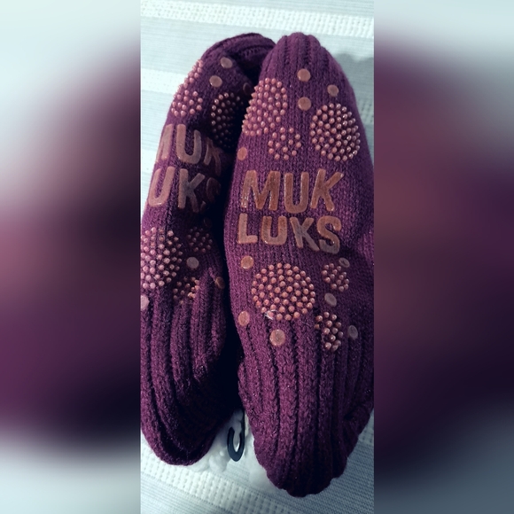 Muk Luks Women's Ankle Cabin Socks NWT Sz S/M (6-8) - Picture 9 of 11